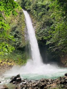 Водопад в Коста-Рике